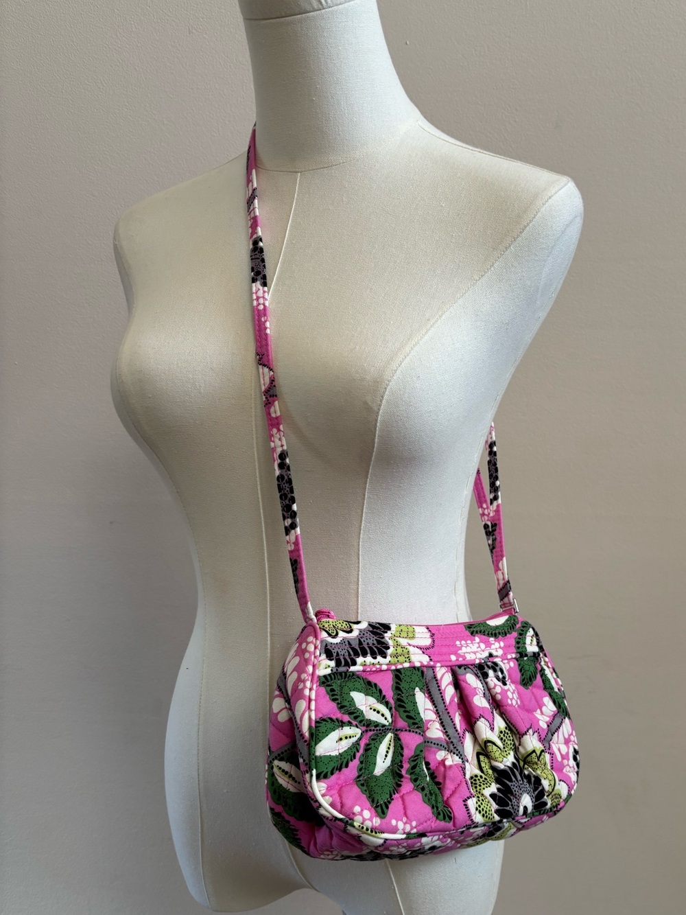 Vera Bradley Pink Floral Quilted Crossbody Bag Small Y2K Cottagecore